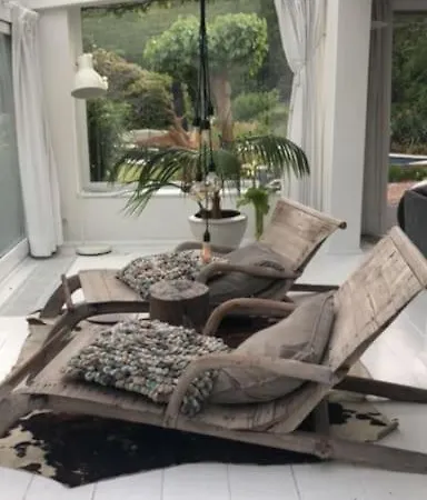 Het Woud. Max. 11 Pers. With Private Pool וילה ברחן